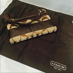 Authentic Coach bag in brown and beige